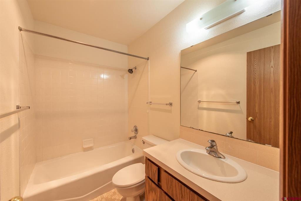 2038 Winston Way #B Montrose CO 81401