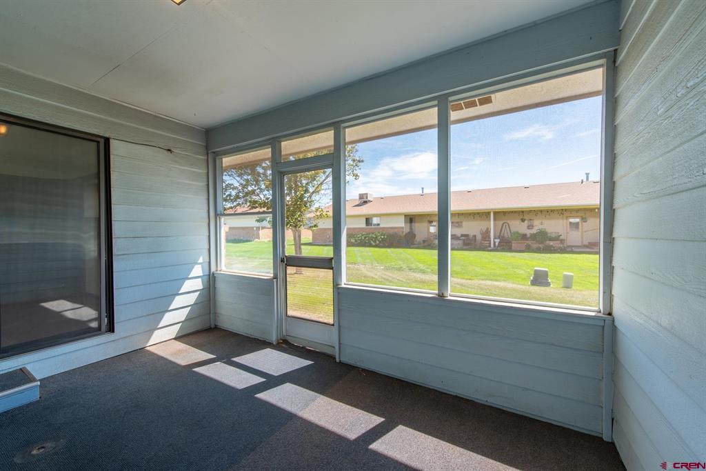 2038 Winston Way #B Montrose CO 81401