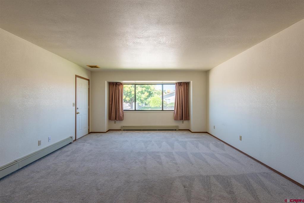 2038 Winston Way #B Montrose CO 81401