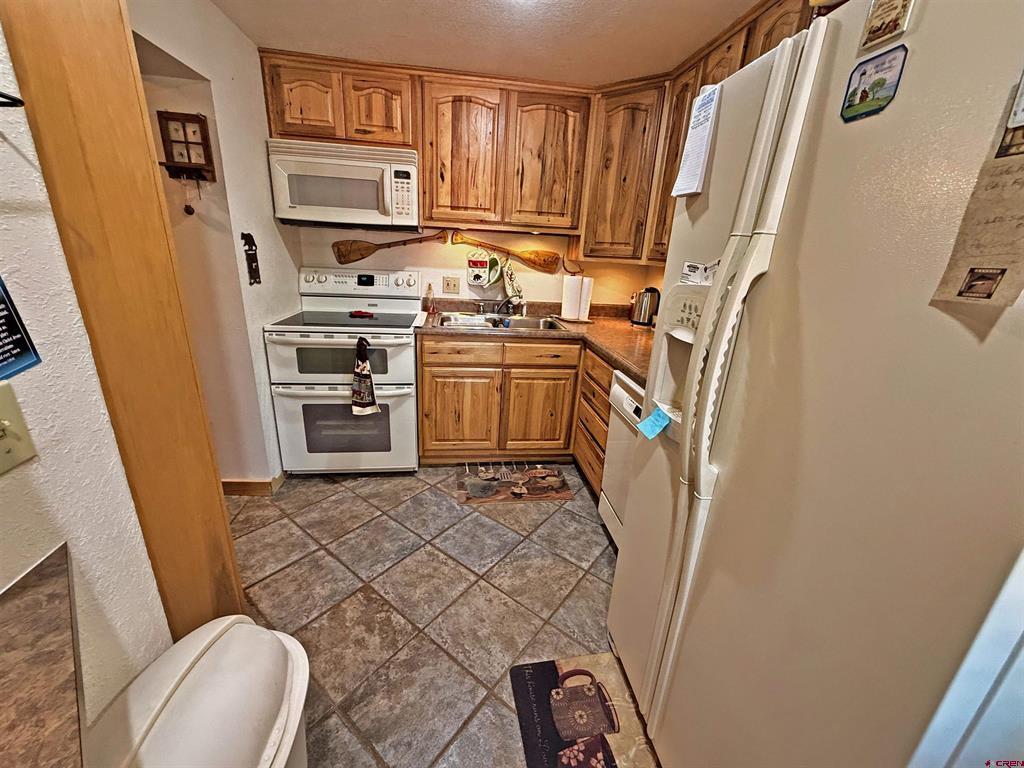 31517 Highway 160 South Fork CO 81154