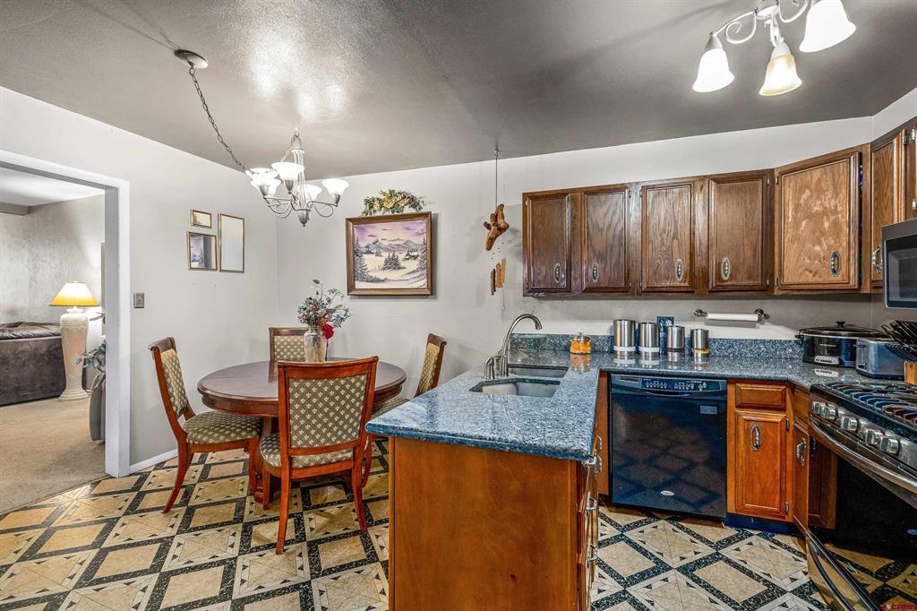 500 N 4th Street Montrose CO 81401