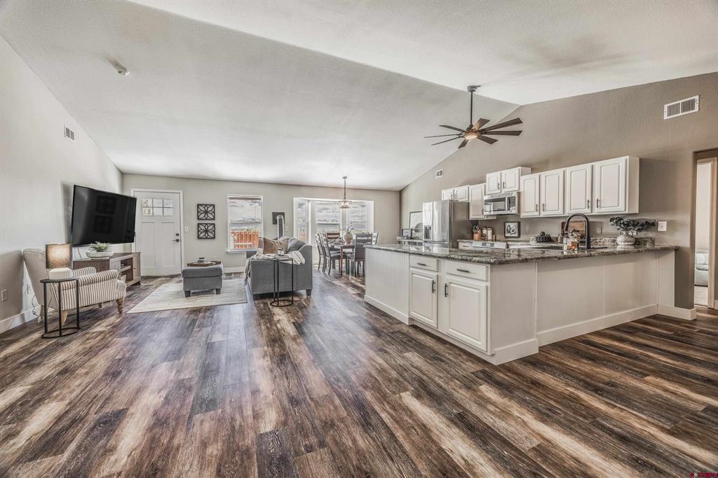 67595 Liberty Road Montrose CO 81401