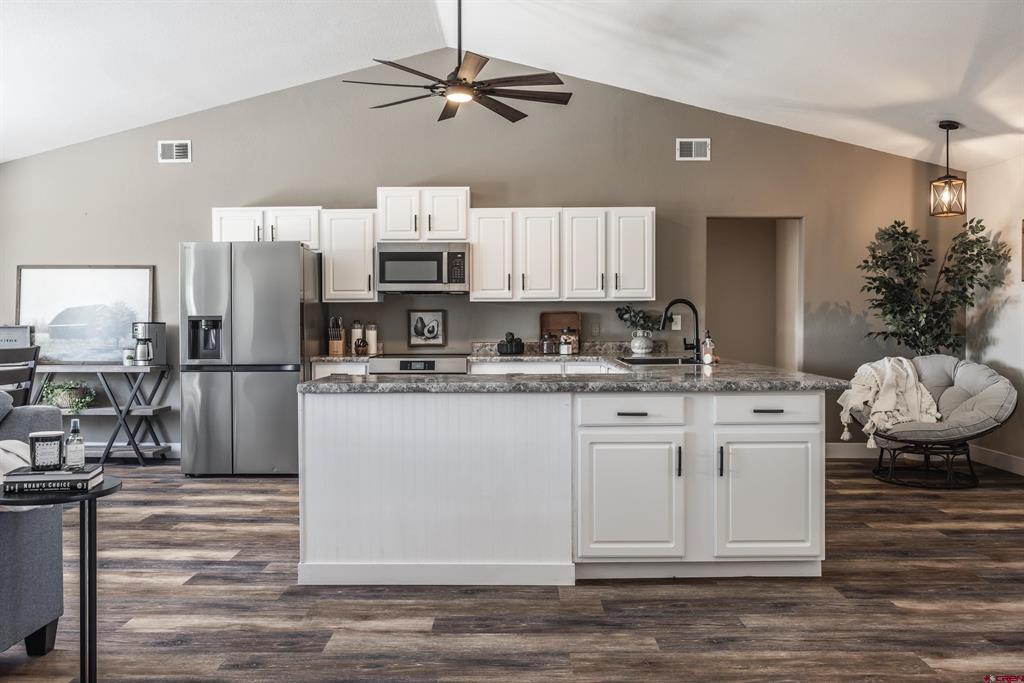 67595 Liberty Road Montrose CO 81401
