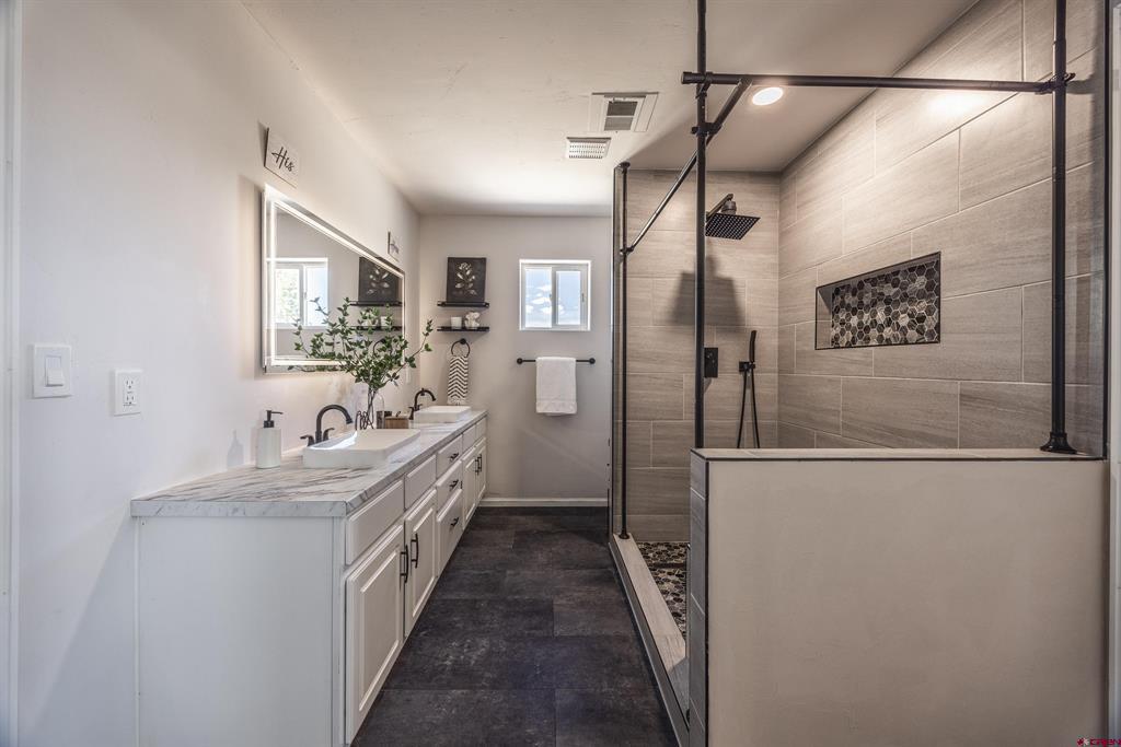 67595 Liberty Road Montrose CO 81401