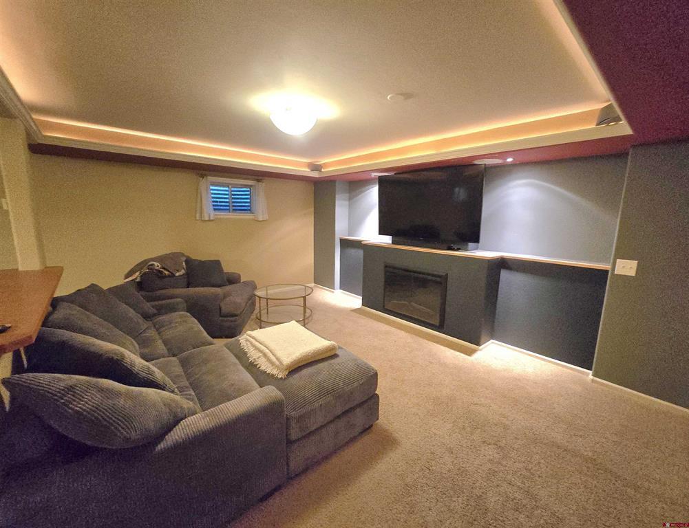 1227 S 2nd Street Montrose CO 81401