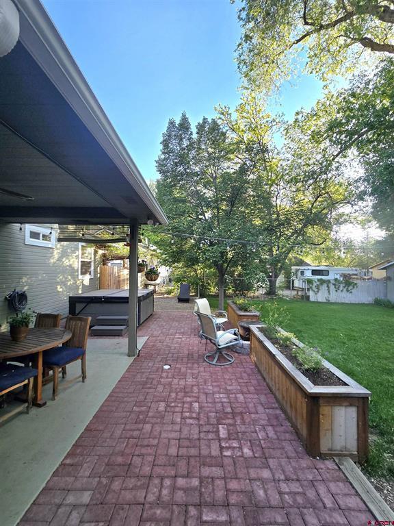 1227 S 2nd Street Montrose CO 81401
