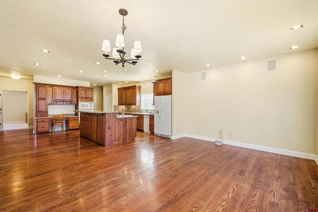 2031 Otter Pond Circle Montrose CO 81401