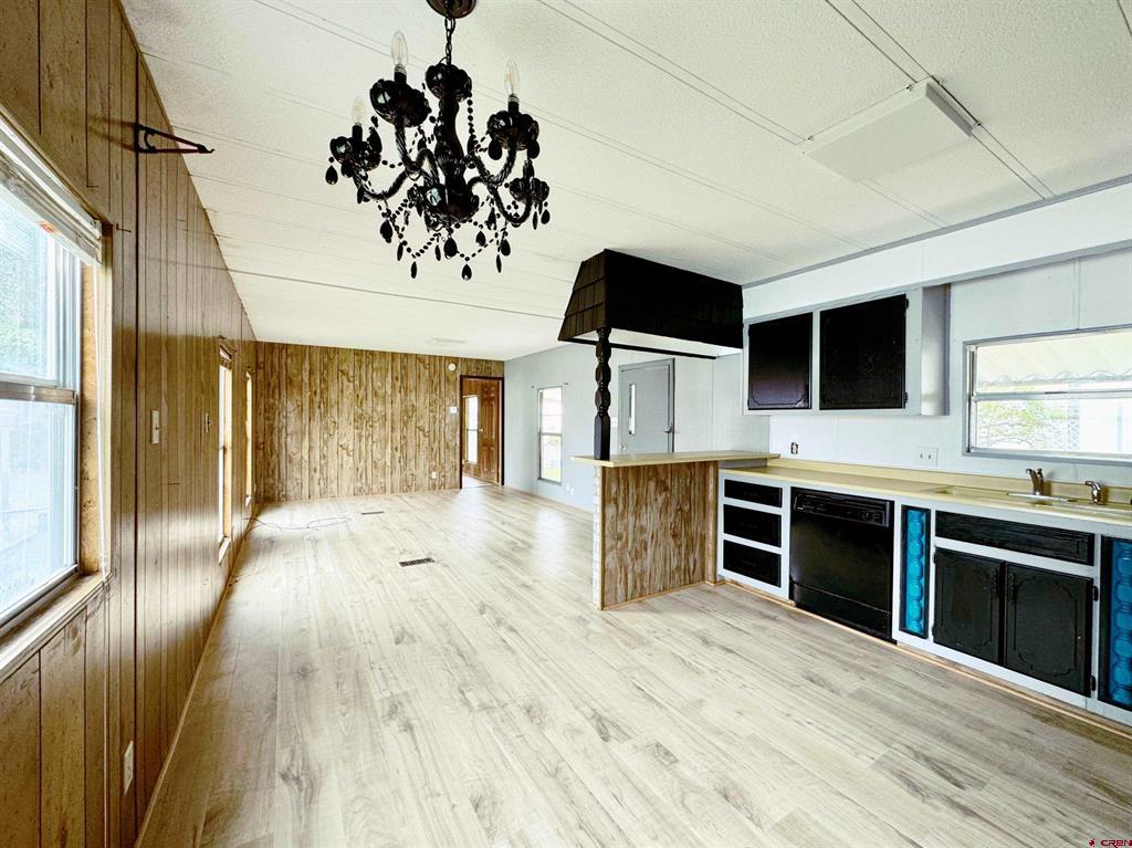 383 S Hillcrest Drive Montrose CO 81401