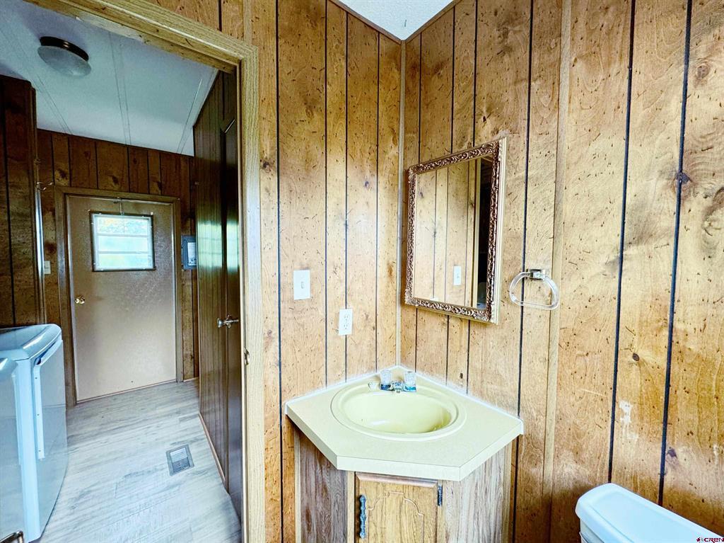 383 S Hillcrest Drive Montrose CO 81401