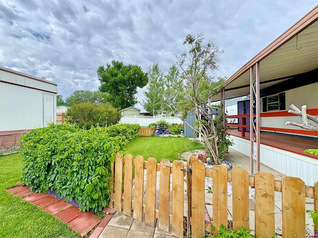 383 S Hillcrest Drive Montrose CO 81401