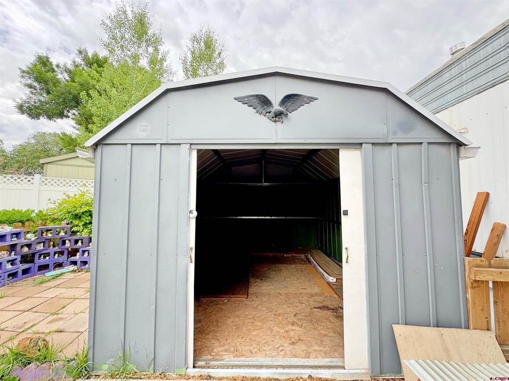 383 S Hillcrest Drive Montrose CO 81401