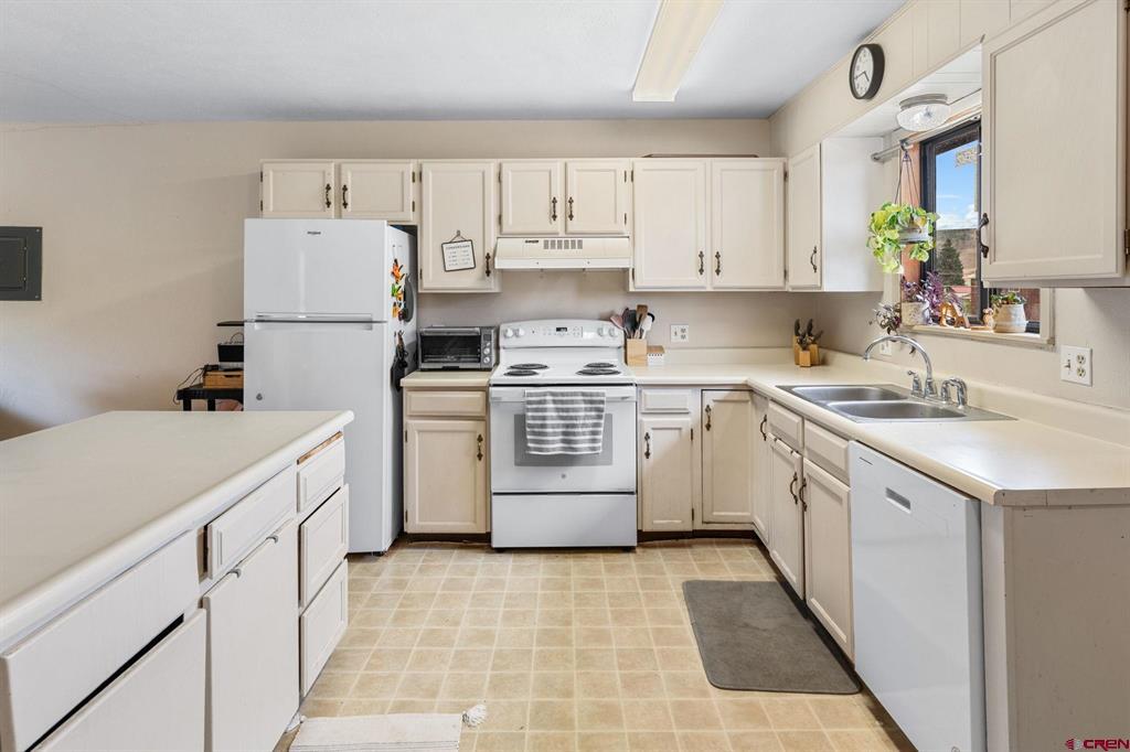 212 S 11th Street Gunnison CO 81230