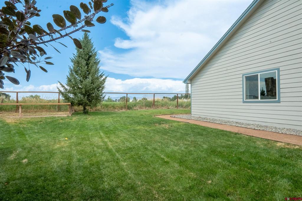 3277 Ravens Crest Drive Montrose CO 81401