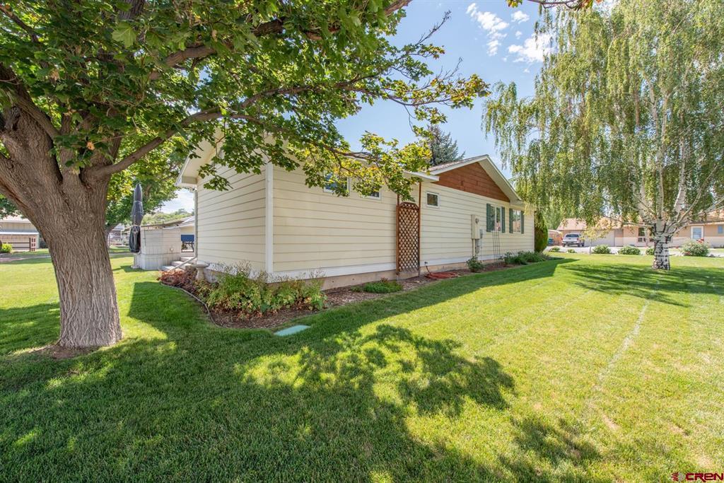 64235 Oakland Road Montrose CO 81403