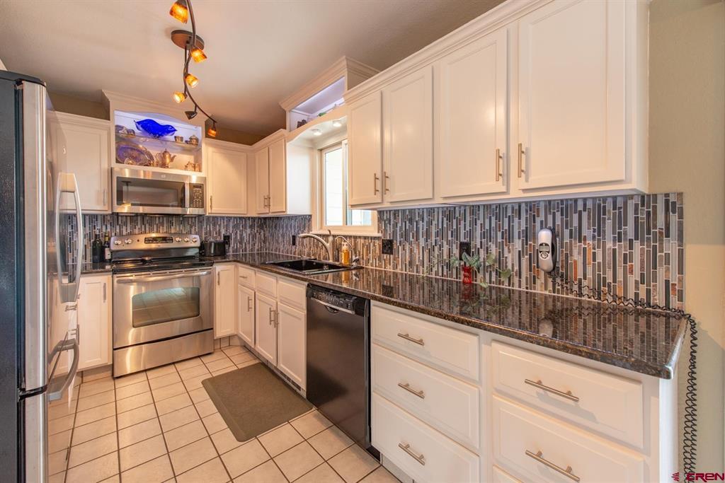 64235 Oakland Road Montrose CO 81403