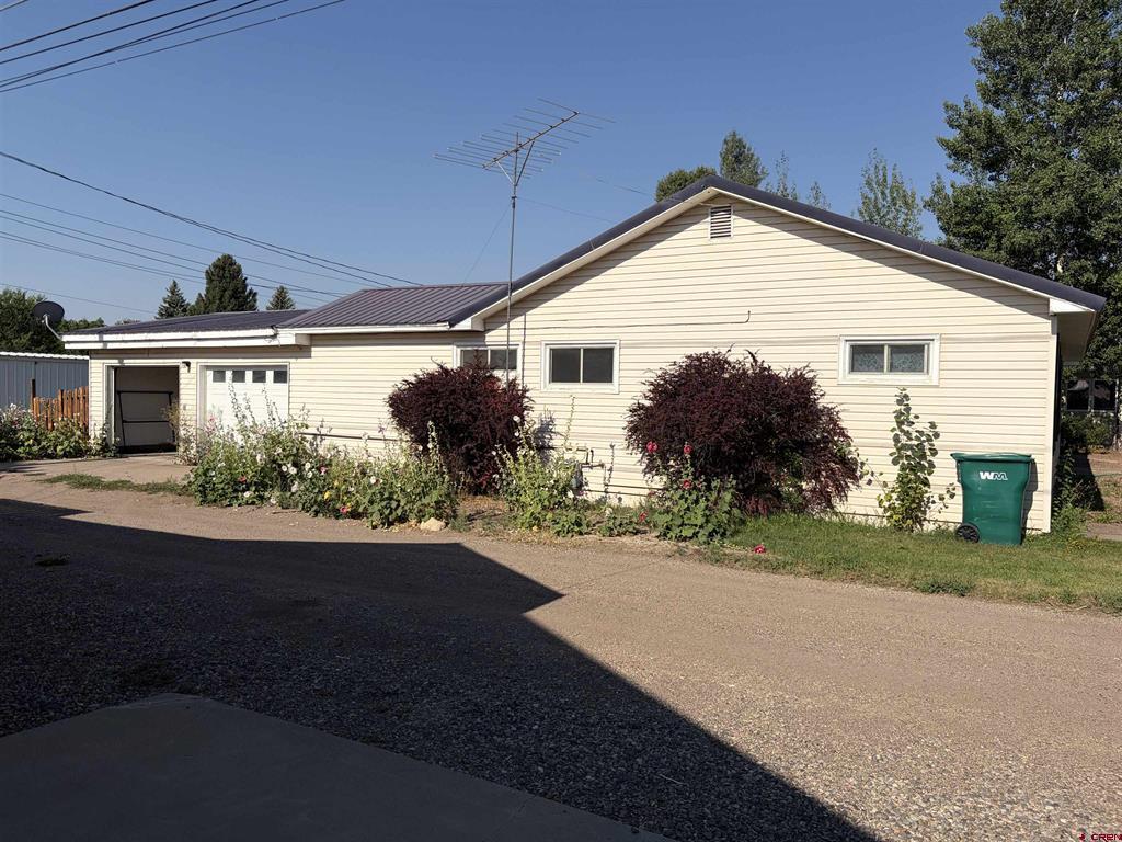 118 3rd Avenue Monte Vista CO 81144
