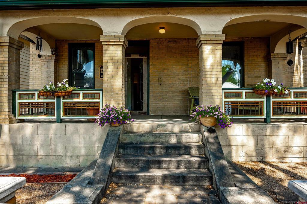 543 S 5th Street Montrose CO 81401
