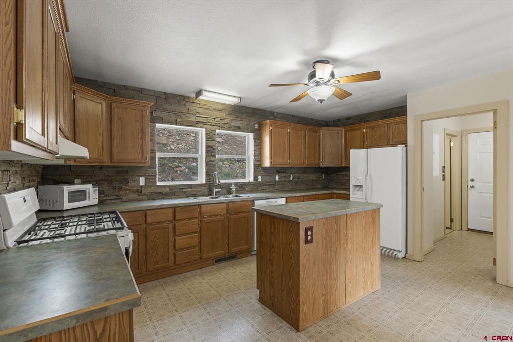 607 Forest Lakes Drive Bayfield CO 81122