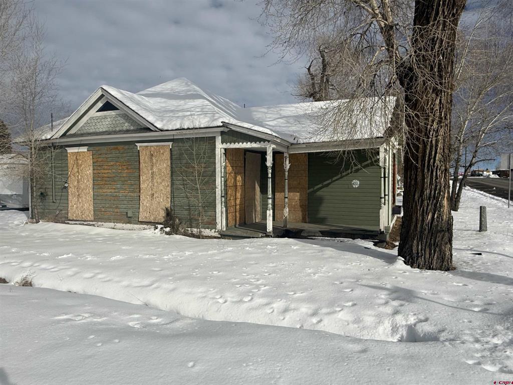 718 W Tomichi Avenue Gunnison CO 81230