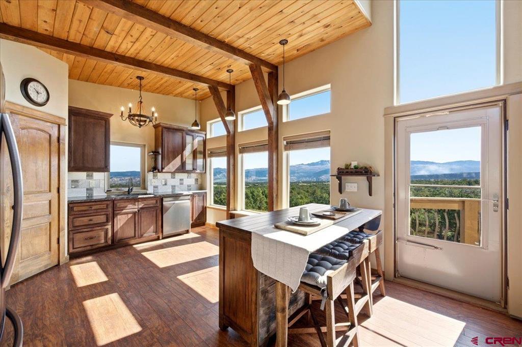 999 Coral Bell Drive Montrose CO 81403