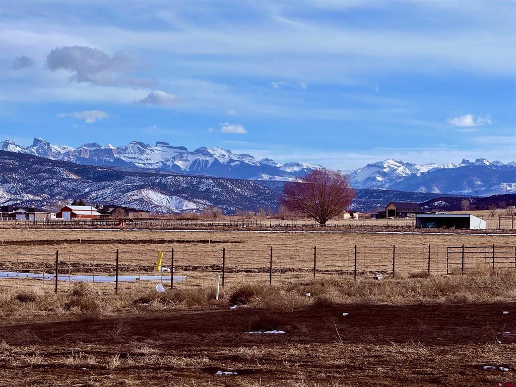 21470 Government Springs Road Montrose CO 81403