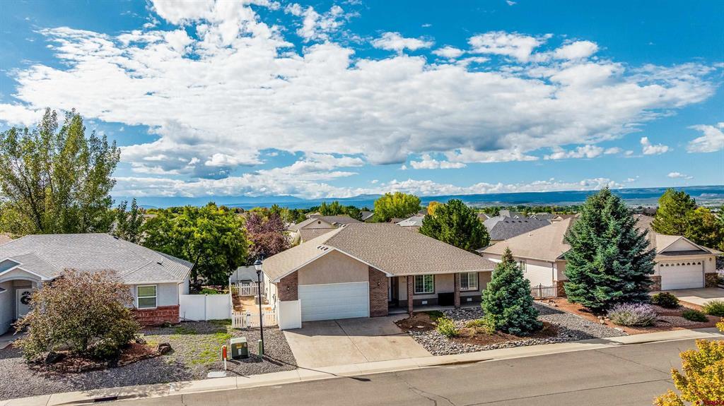 2401 Glen View Drive Montrose CO 81401