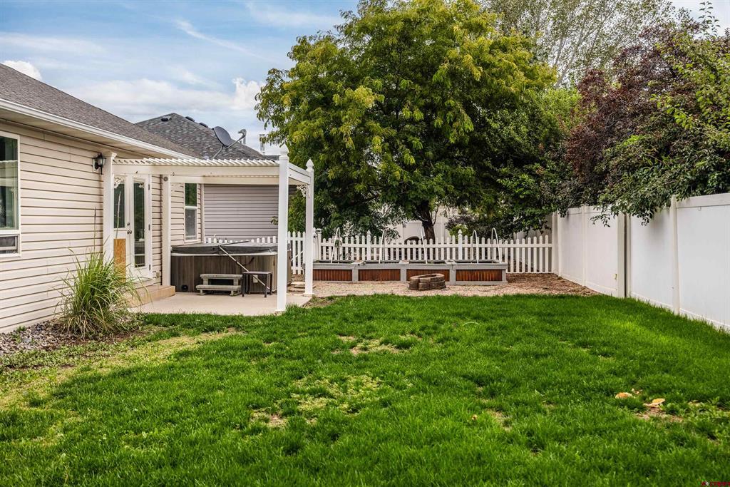 2401 Glen View Drive Montrose CO 81401
