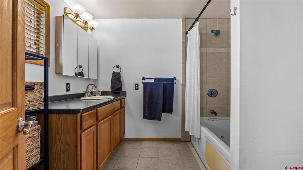 16205 6700 Road Montrose CO 81401