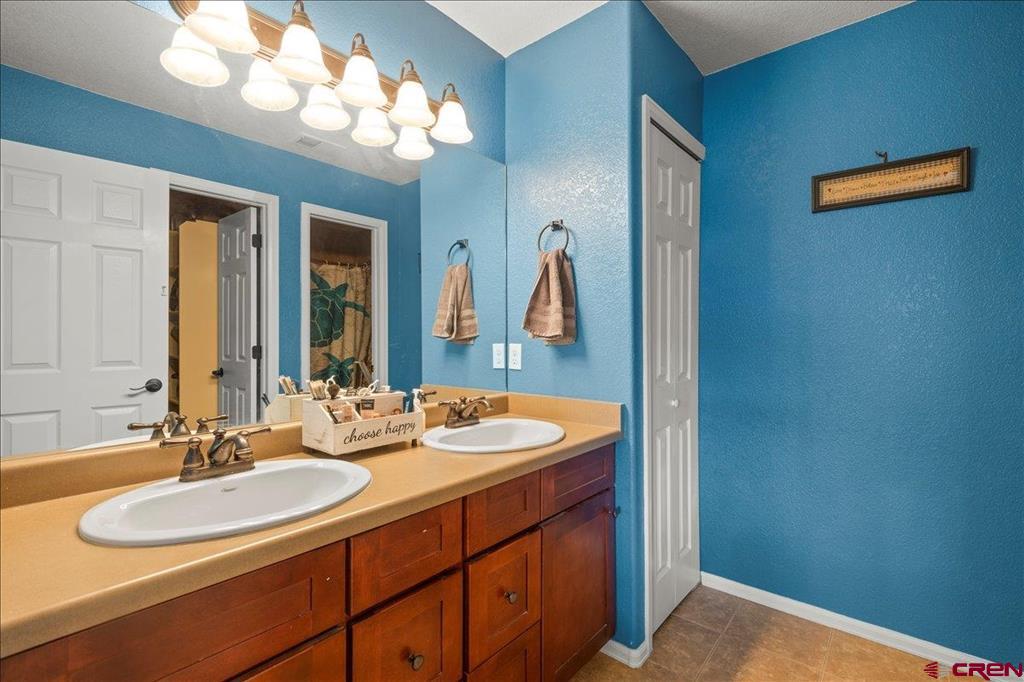 1344 Cement Creek Avenue Montrose CO 81401