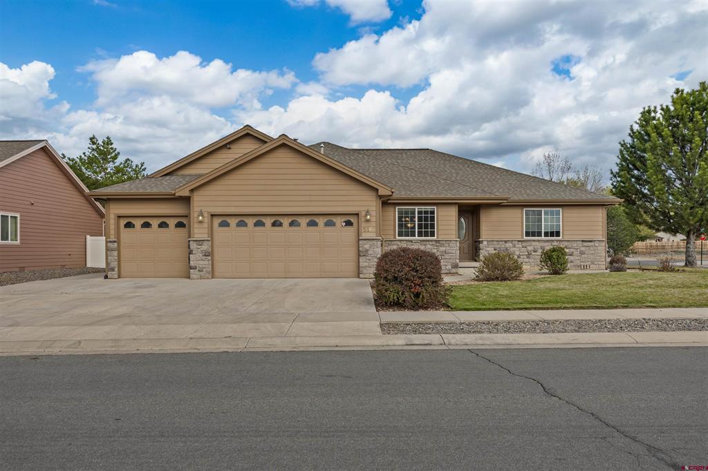 516 Howard Fork Montrose CO 81401
