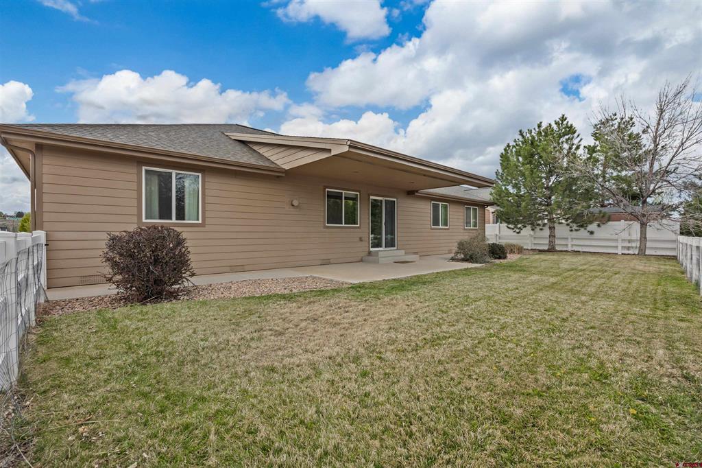 516 Howard Fork Montrose CO 81401