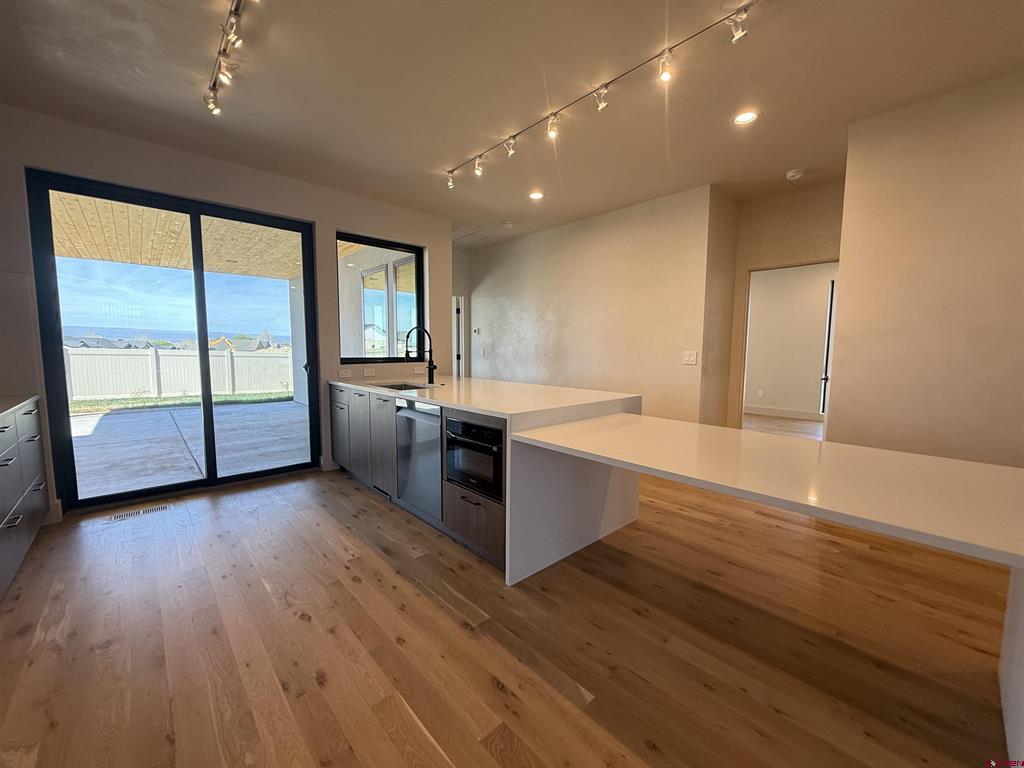 3447 Kestrel Loop Montrose CO 81401