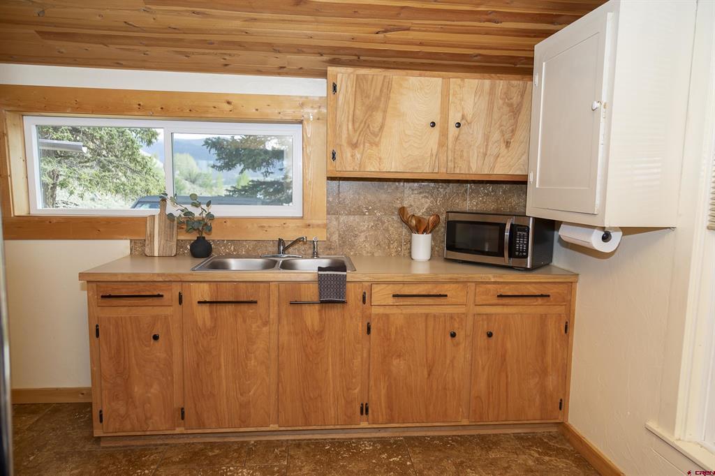 1010 La Garita Street Creede CO 81130