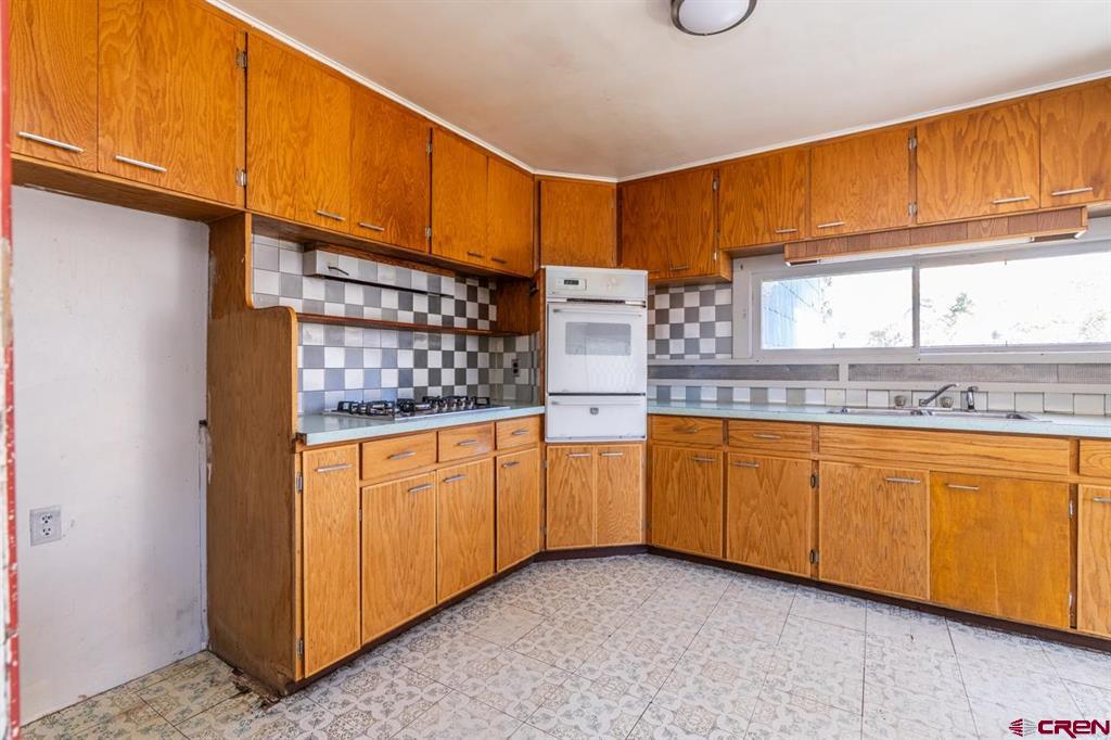 614 N Pine Street Gunnison CO 81230