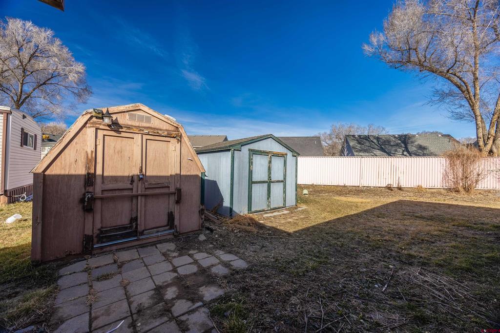 383 S Hillcrest Drive Montrose CO 81401