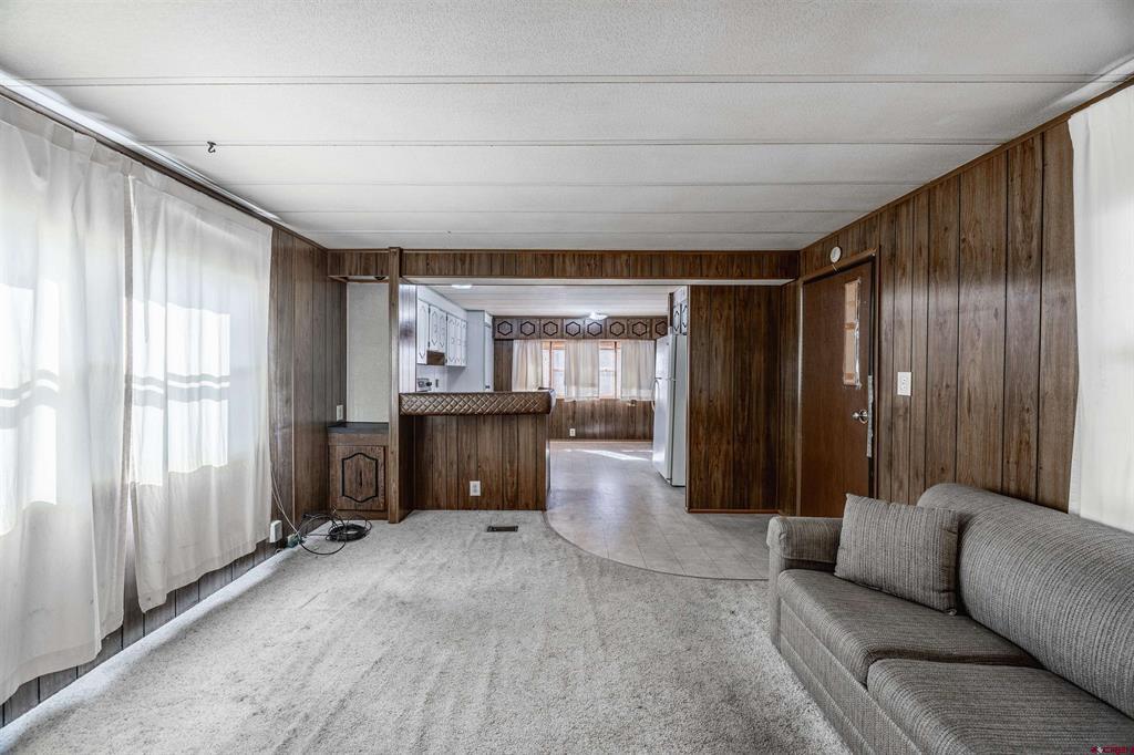 383 S Hillcrest Drive Montrose CO 81401