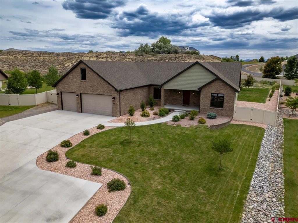 2017 Constitution Loop Montrose CO 81401