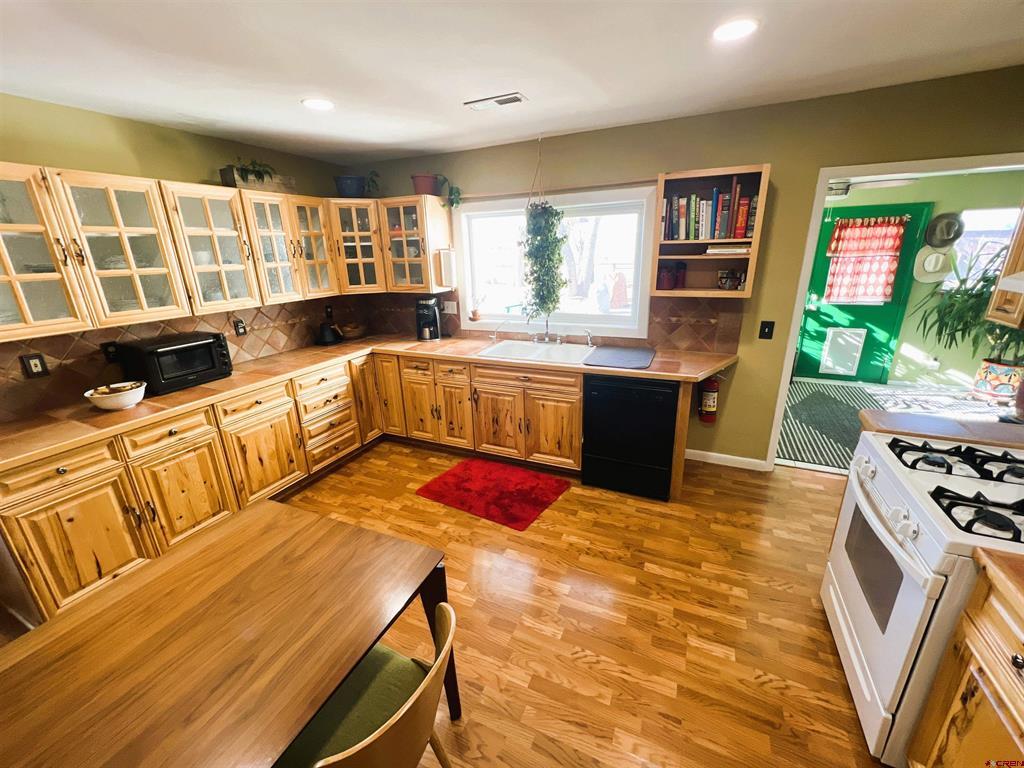 429 County Road 10 S Alamosa CO 81101