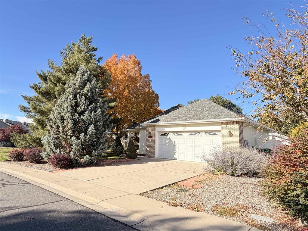 2201 Mead Lane Montrose CO 81401