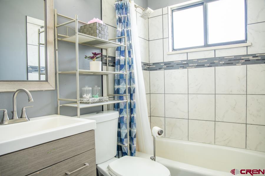 2268 Elizabeth Way Montrose CO 81401