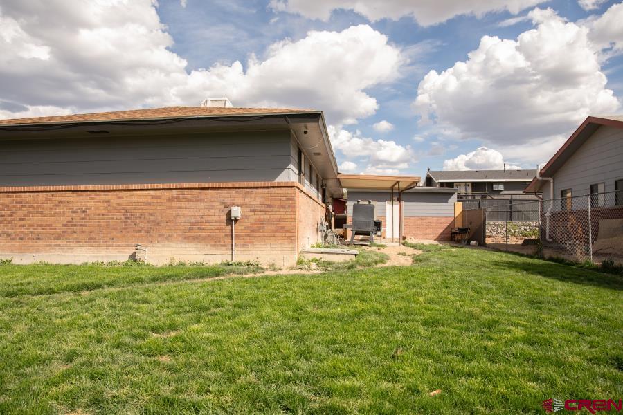 2268 Elizabeth Way Montrose CO 81401