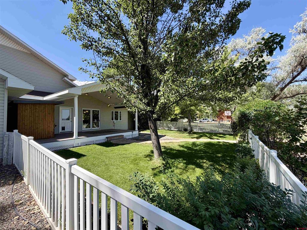 62971 Peach Road Montrose CO 81403
