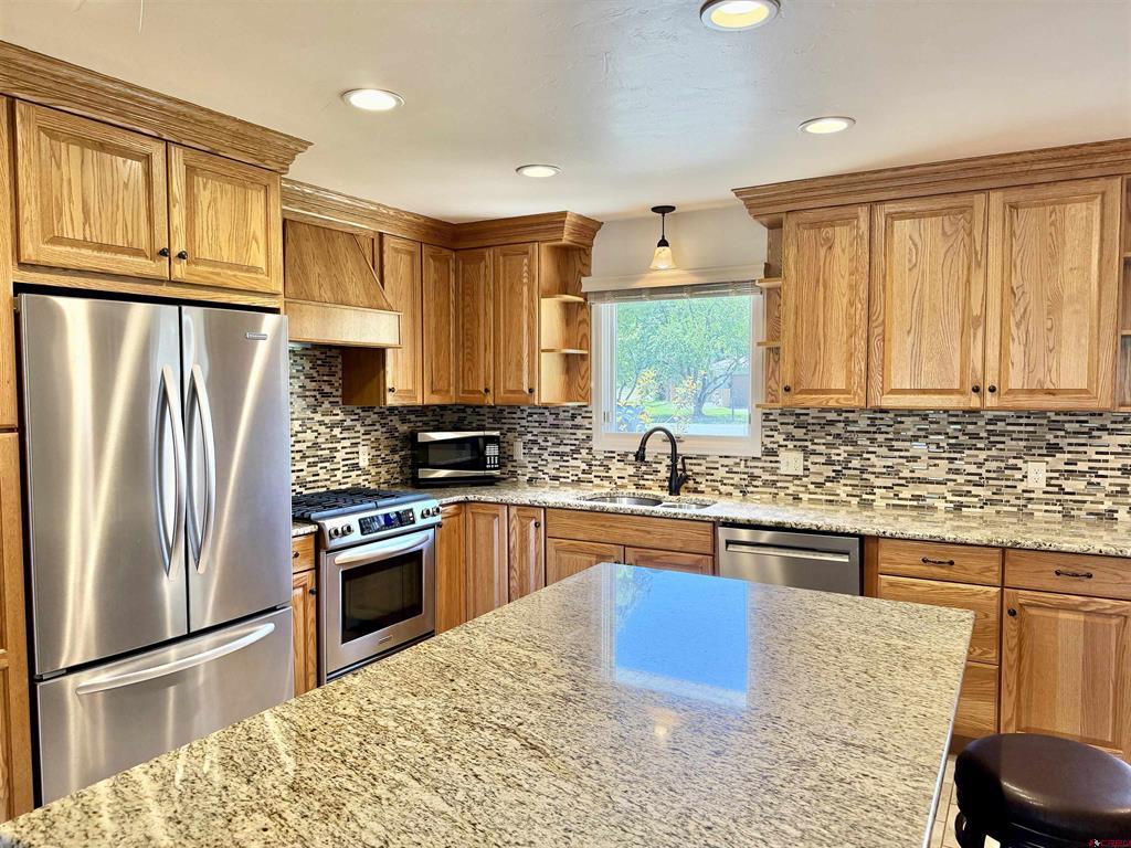 62971 Peach Road Montrose CO 81403