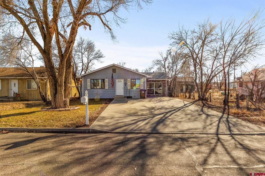 130 W South 1st Street Montrose CO 81401