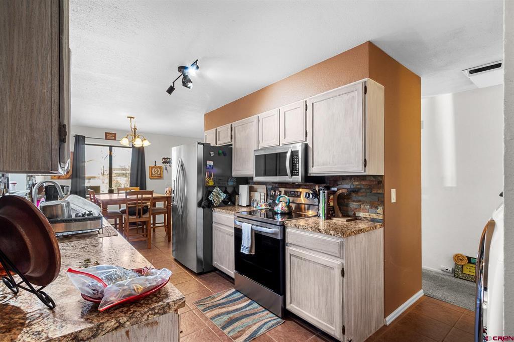 130 W South 1st Street Montrose CO 81401