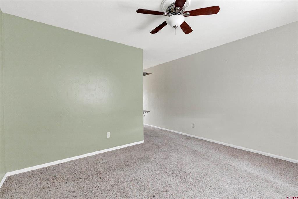 421 Indiangrass Loop Montrose CO 81403