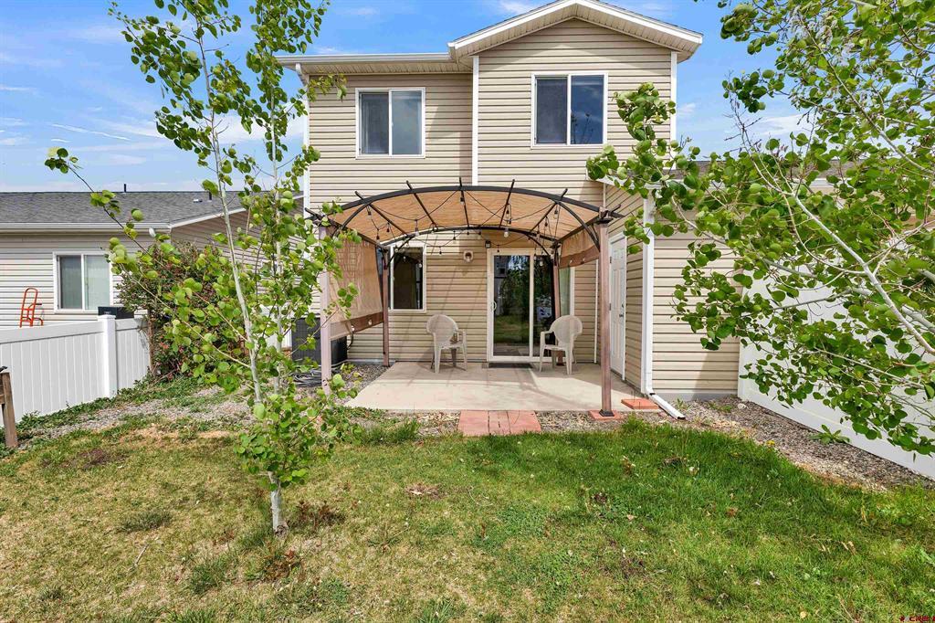421 Indiangrass Loop Montrose CO 81403
