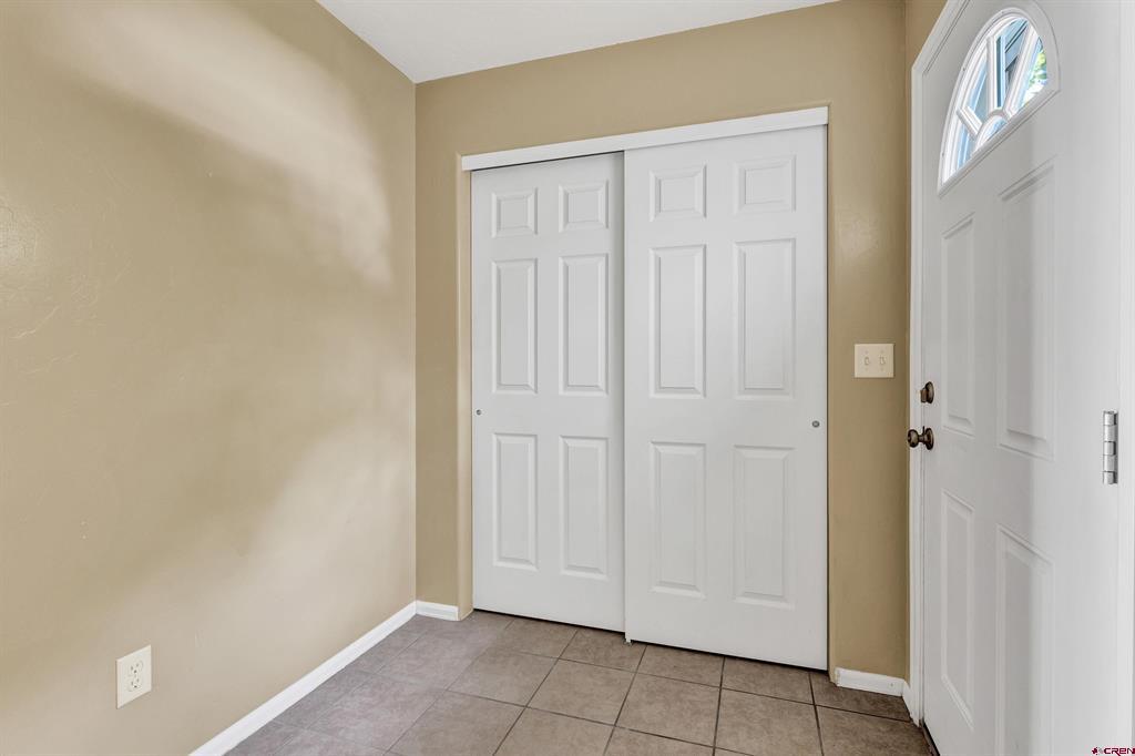 421 Indiangrass Loop Montrose CO 81403