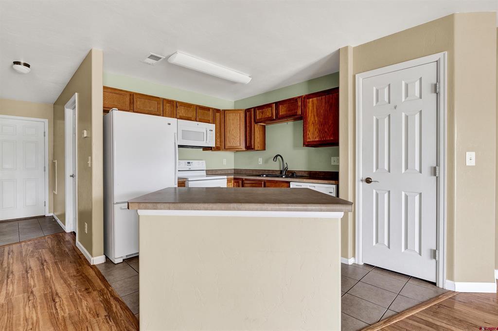 421 Indiangrass Loop Montrose CO 81403