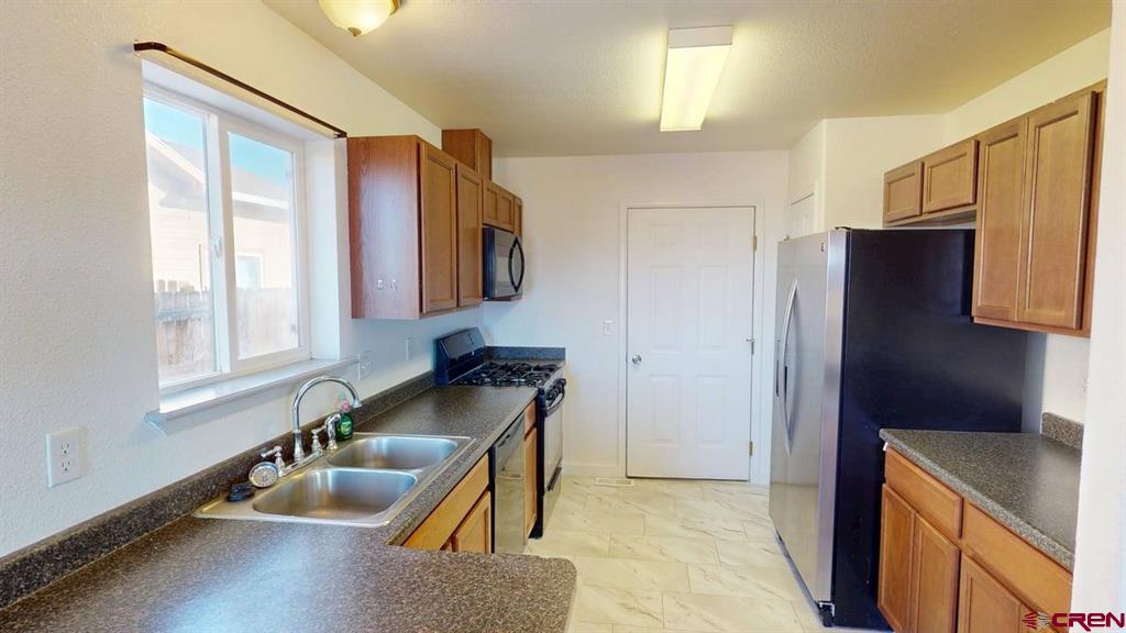 3015 Adcock Drive Alamosa CO 81101